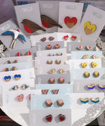 Load image into Gallery viewer, Cat Heart Brooch Made in Scotland by Twiggd