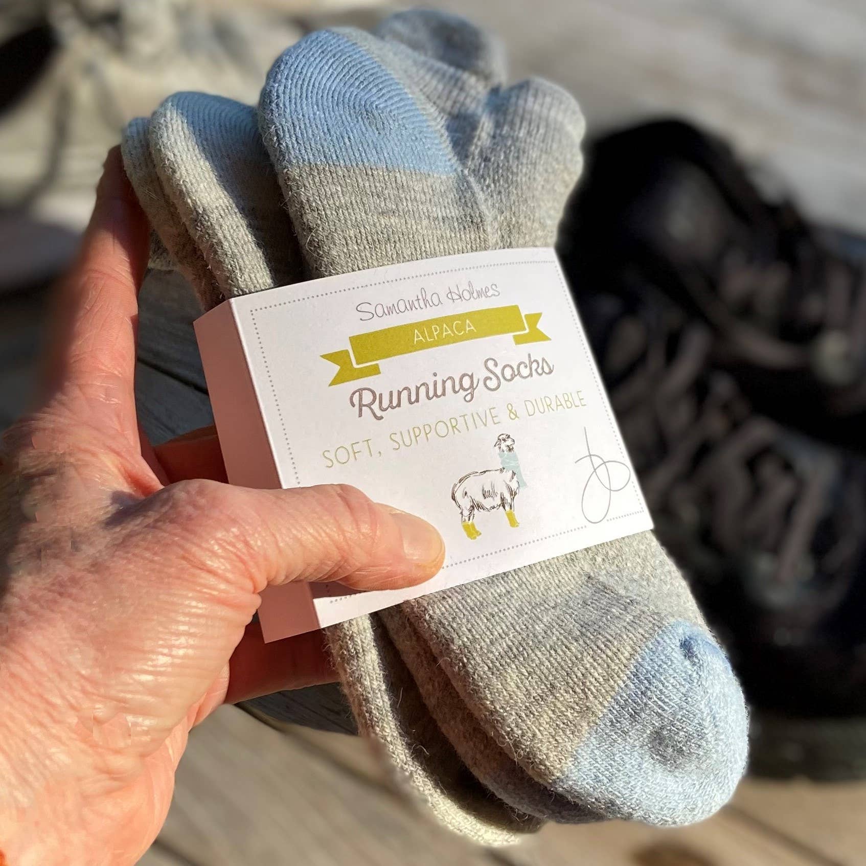 NEW Men’s Alpaca Running Socks – Charcoal