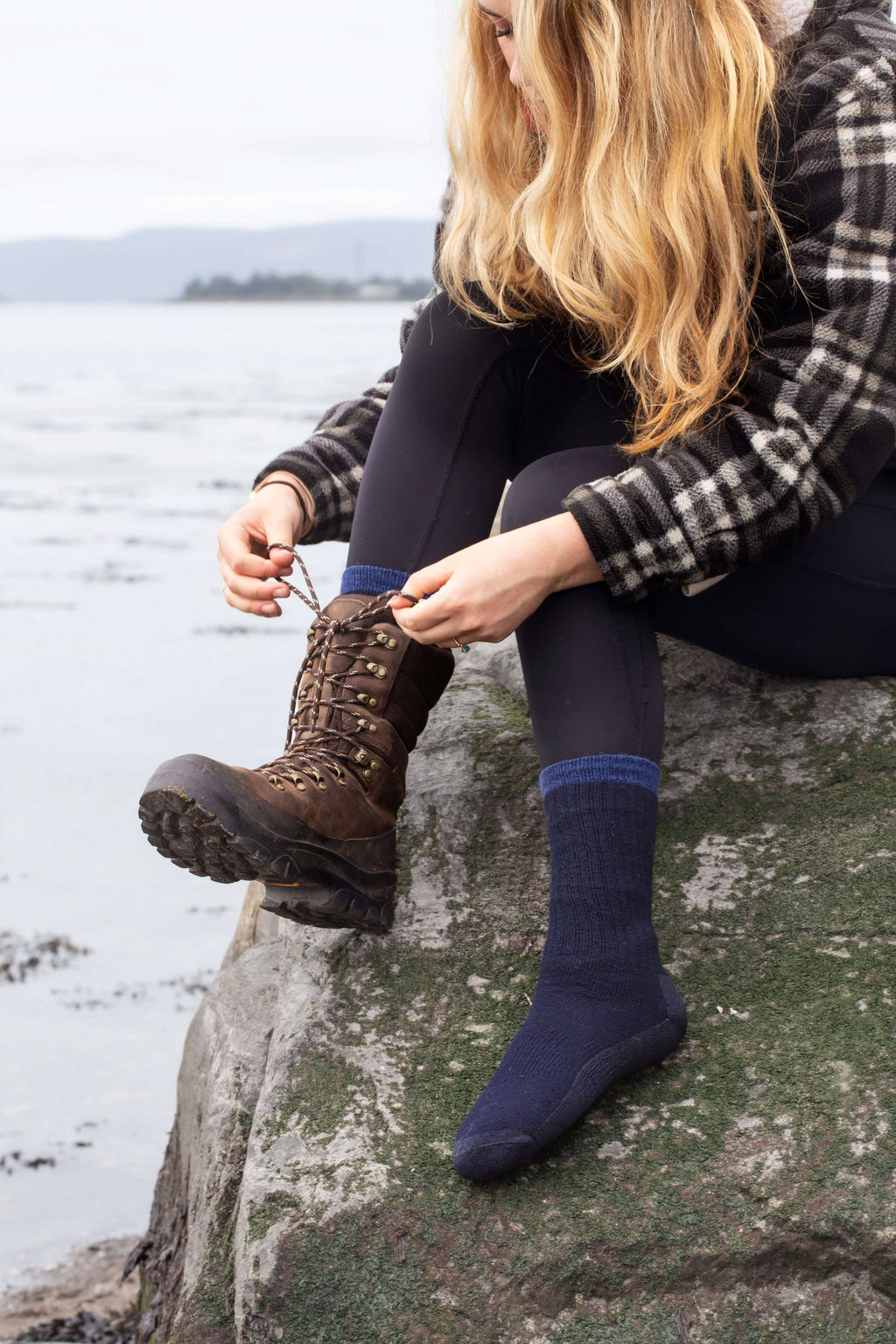 NEW Alpaca Cushioned Hiking Socks - Available in 2 sizes !