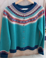 Load image into Gallery viewer, NEW &#39;Emerald&#39; Alpine Short Cardigan 100% Merino Lambswool designed by ERIBÉ Knitwear
