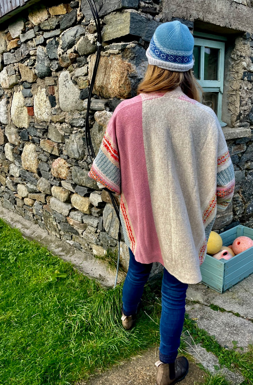 Autumn Winter 24 'HONEY' MONTROSE BLANKET COAT 100% Merino Lambswool designed by ERIBÉ Knitwear