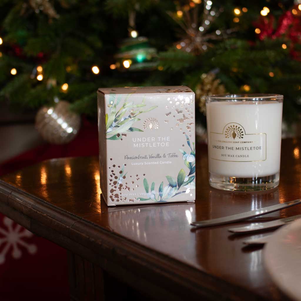 'Under the Mistletoe' Passionfruit, Vanilla & Toffee Scented Soywax Vegan Candle