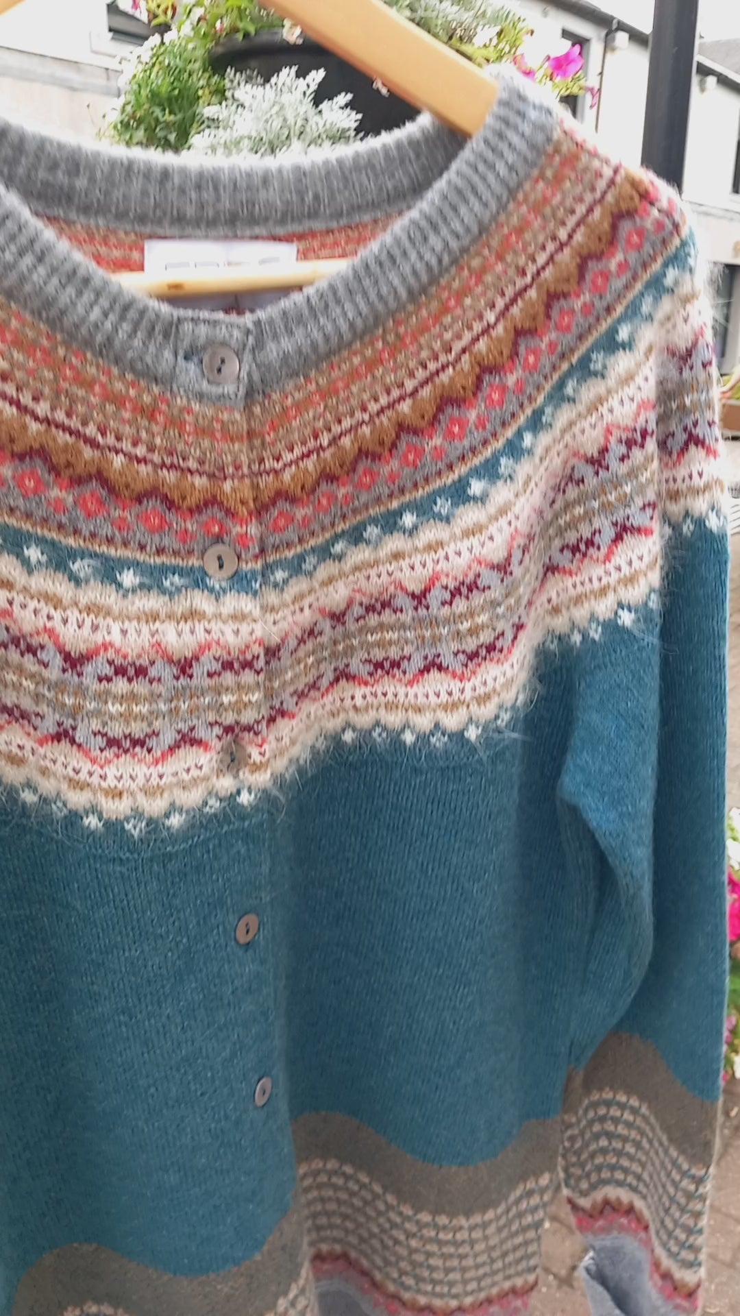 NEW  - LUGANO Alpine Cardigan 96% Merino Lambswool / 4% Angora designed by ERIBÉ Knitwear