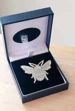 Load image into Gallery viewer, Small Bee Brooch Made in Scotland by Pewtermill

