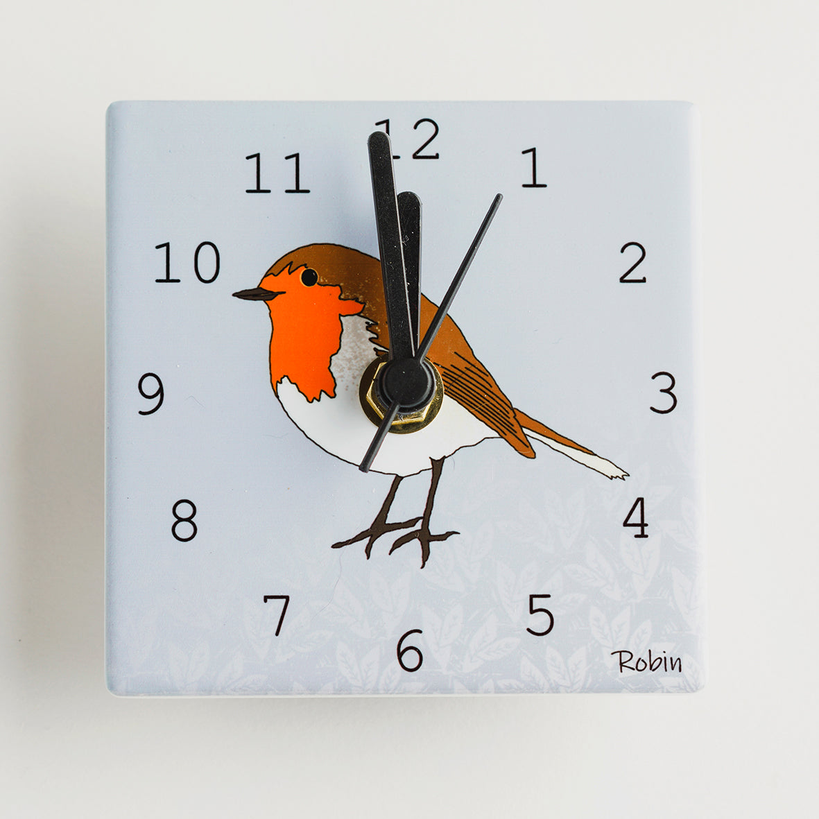 Mini Robin Clock by Dibujo Design