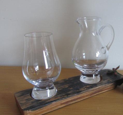 1 Glass 1 Jug Tasting Tray Made by Rezawood Designs